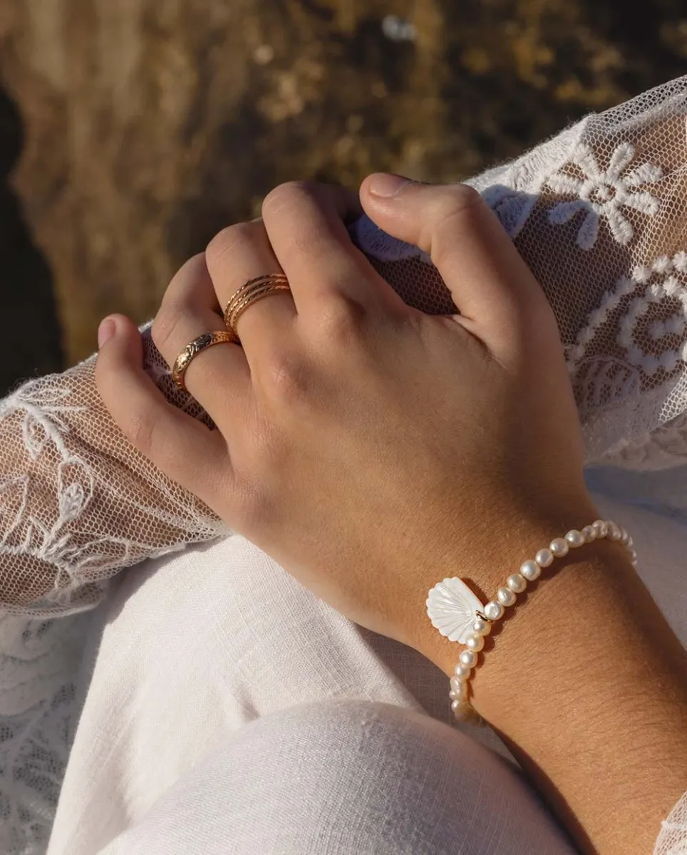Lola Mother of Pearl Bracelet